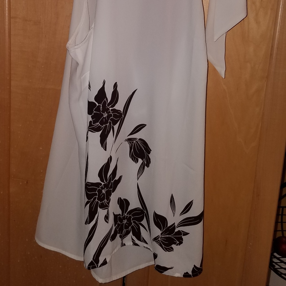 Worthington blouse. ..